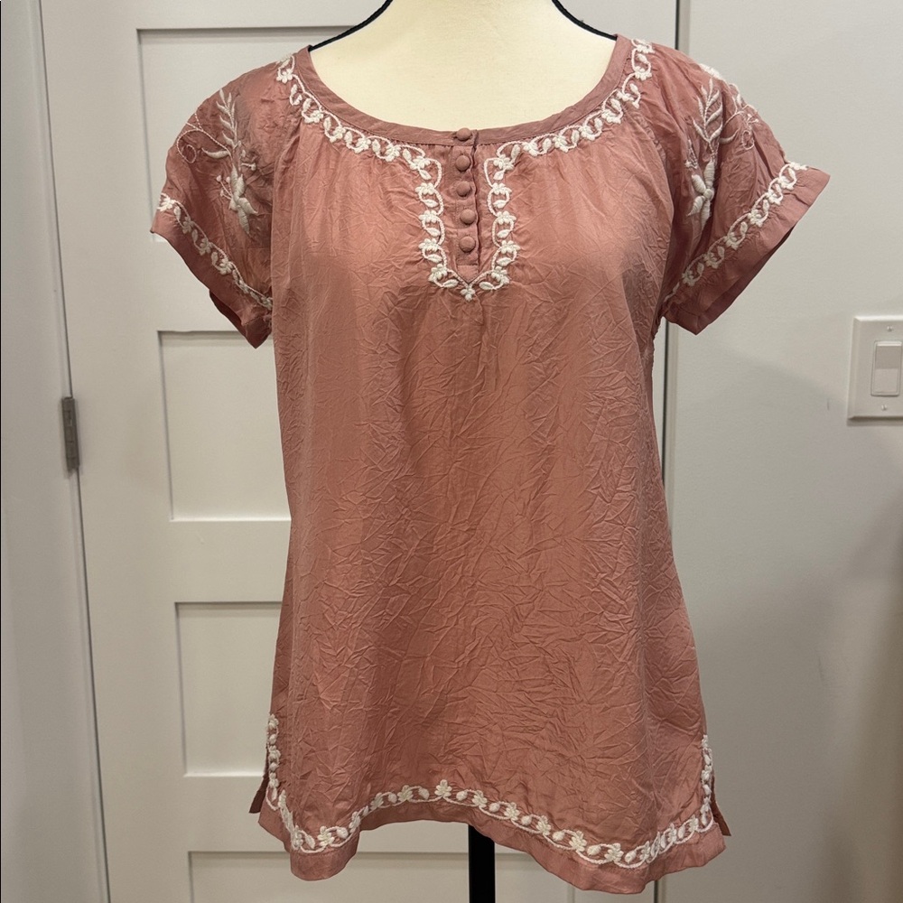 Ella Moss 100% silk embroidered blush muted pink top XS
